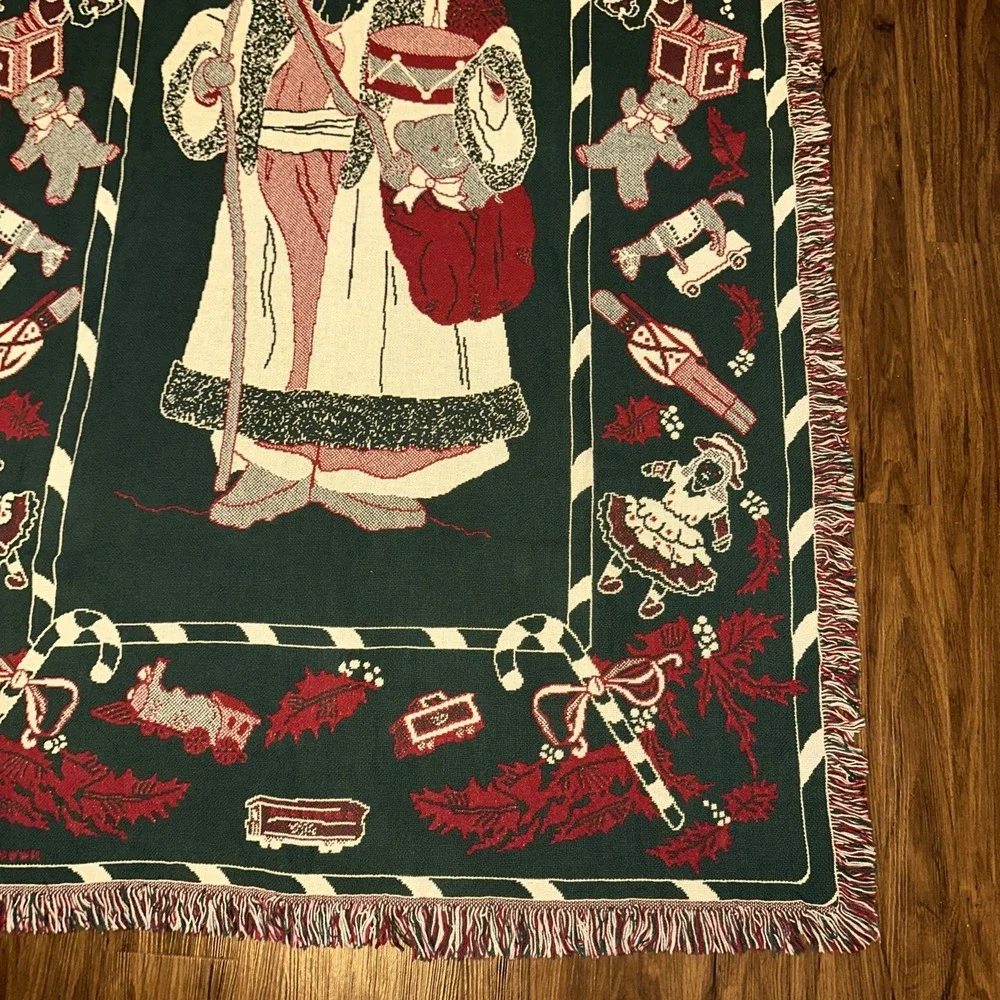 Christmas Holiday Reversible Throw Blanket Woven Tapestry Santa Claus 48x72 VTG